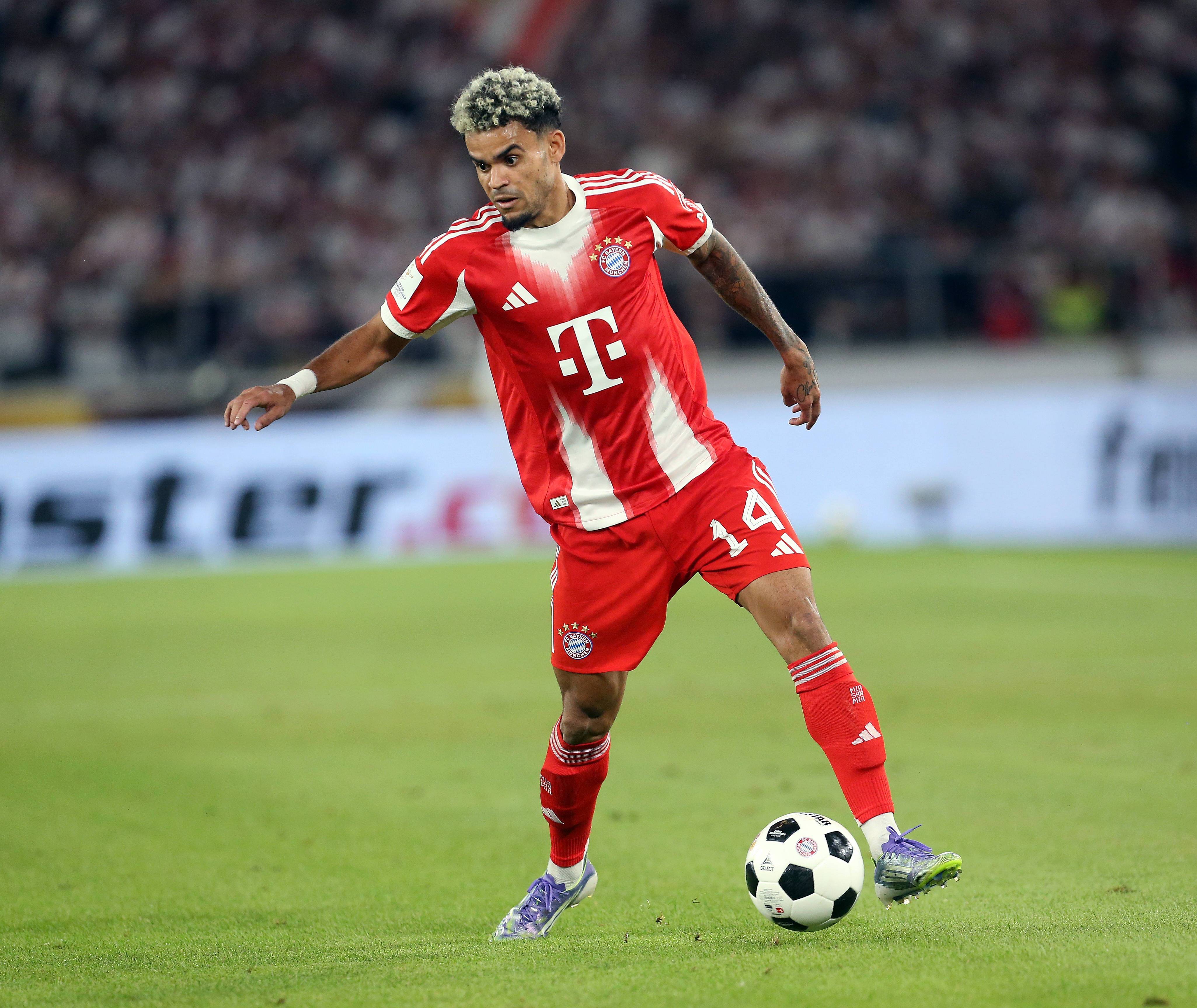 关于德甲今夜走向成谜；拜仁慕尼黑战术微调；管理层满意；资深球员宣示担当的信息-满冠体育官网